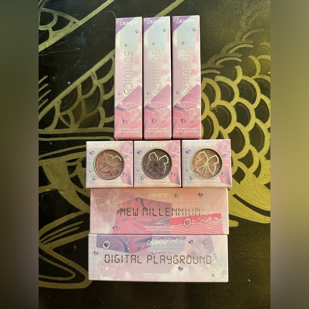 *BNIB Never Used* Colourpop ‘Y2K 4ever’ Collection